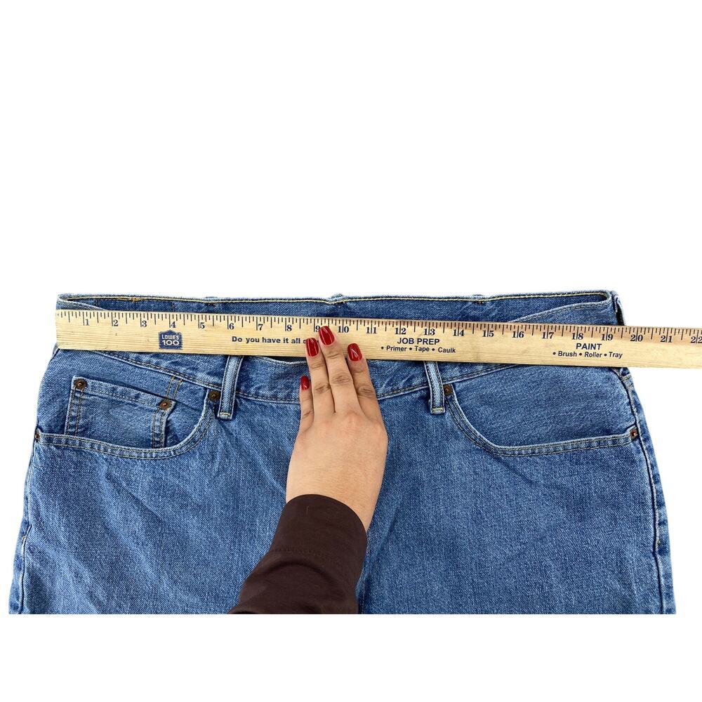Levi’s 550 Denim Shorts W40 Relaxed Fit Blue Jean Cutoffs Vintage Style - Picture 8 of 10